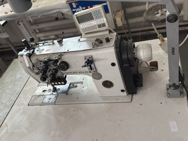 Dürkopp Adler 382-160-162 2-Nadel Industrienähmaschine